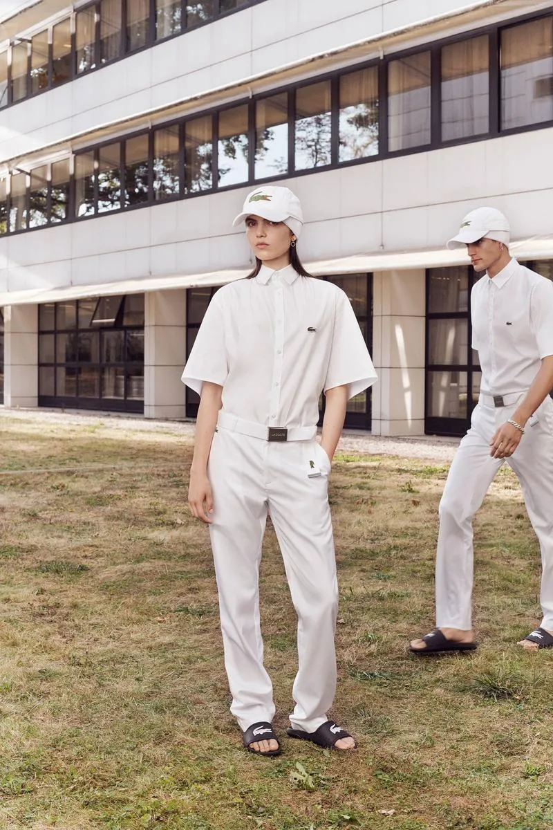 Mua ngay mũ lưỡi trai Lacoste màu xanh nhạt với ưu đãi cực khủng