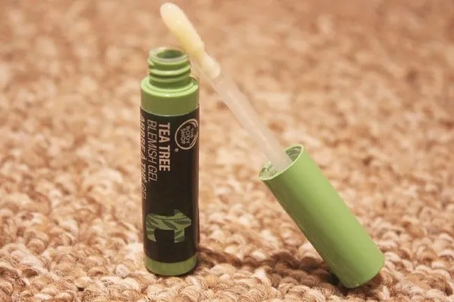 Tea Tree Blemish Gel - Gel cải thiện th&acirc;m mụn của Anh
