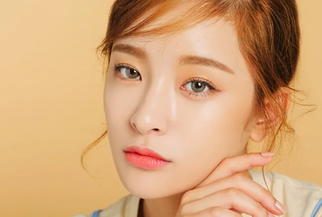 C&aacute;ch d&ugrave;ng nước hoa hồng trong quy tr&igrave;nh skincare