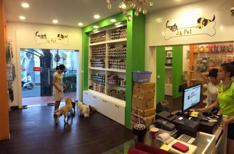 J & Pet Shop