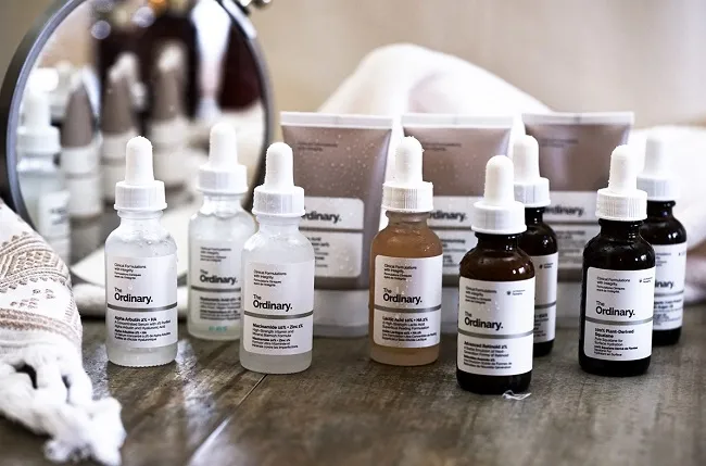 Mua sản phẩm The Ordinary ch&iacute;nh h&atilde;ng ở đ&acirc;u