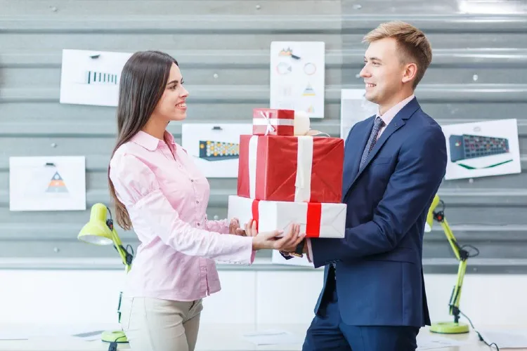 Giỏ qu&agrave; tết cho đối t&aacute;c l&agrave;m ăn l&acirc;u năm