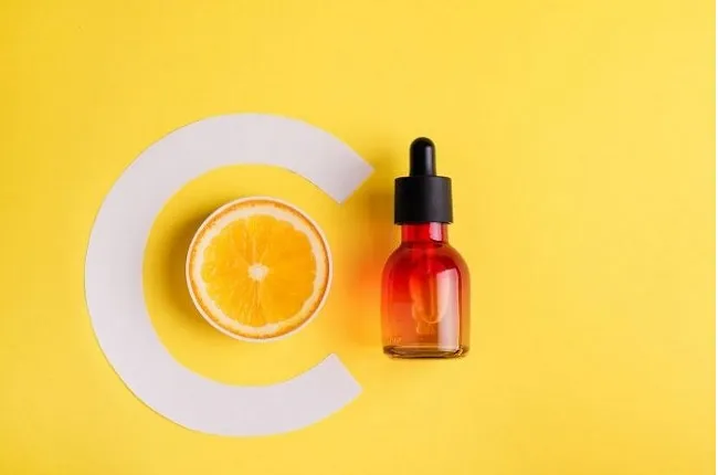 Serum vitamin C l&agrave; g&igrave;