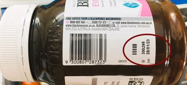C&aacute;ch ph&acirc;n biệt tinh dầu hoa anh thảo Blackmores bằng hạn sử dụng