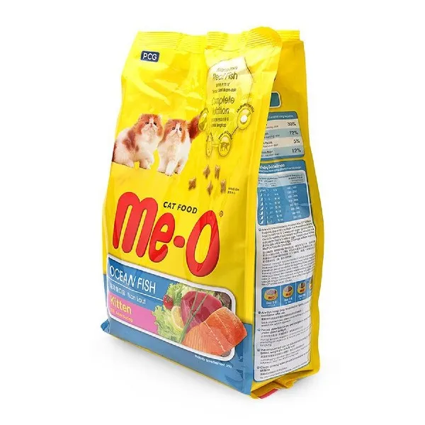 M&egrave;o con th&iacute;ch ăn hạt kh&ocirc; vi&ecirc;n nhỏ, dễ ti&ecirc;u h&oacute;a
