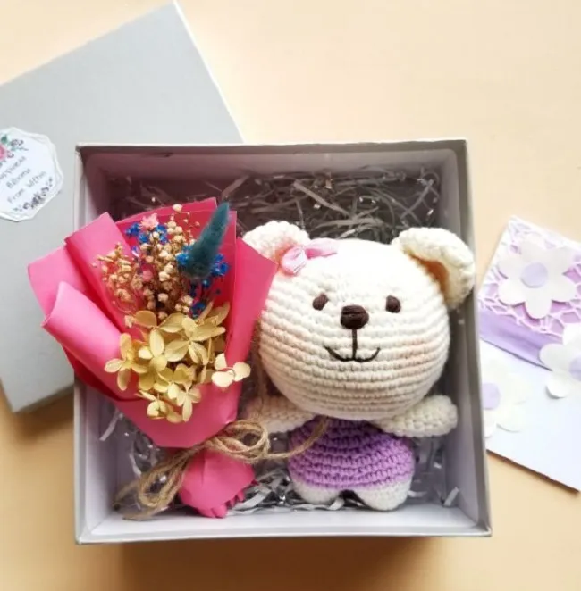 Đồ handmade - qu&agrave; tặng 8/3 cho bạn g&aacute;i
