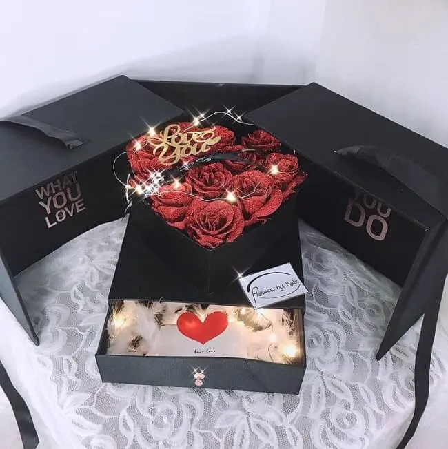 Hoa kh&ocirc;- qu&agrave; tặng 8/3 cho bạn g&aacute;i