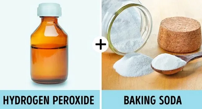 C&aacute;ch l&agrave;m trắng răng bằng baking soda v&agrave; hydrogen peroxide