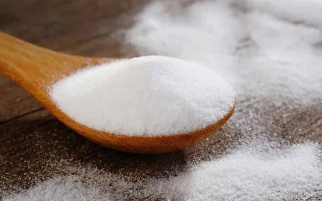 C&aacute;ch trị th&acirc;m n&aacute;ch bằng ph&egrave;n chua