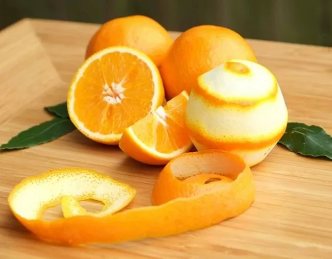 C&aacute;ch trị th&acirc;m n&aacute;ch bằng vỏ cam