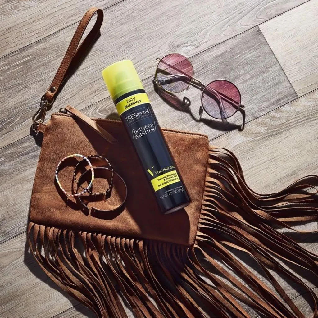 Dầu gội kh&ocirc; Tresemme