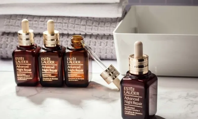 Serum trẻ h&oacute;a da Estee Lauder