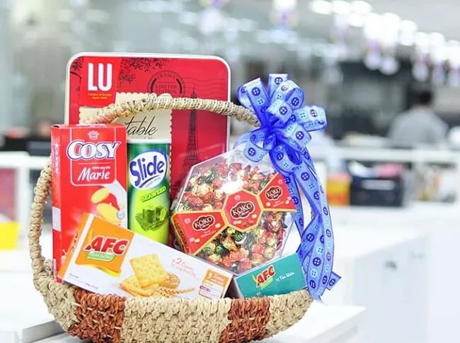 giỏ qu&agrave; Tết cho nh&acirc;n vi&ecirc;n