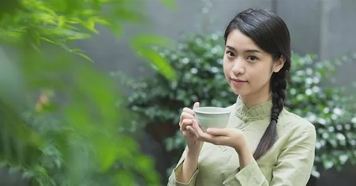 Ai n&ecirc;n sử dụng diệp lục collagen?