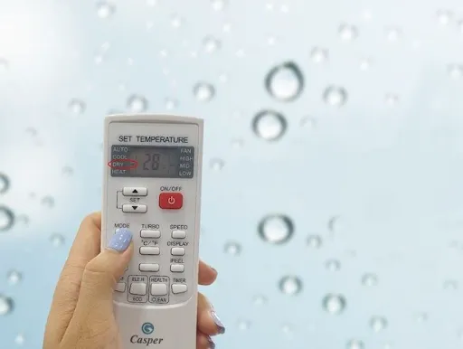  Sử dụng điều khiển điều h&ograve;a Casper chế độ Dry
