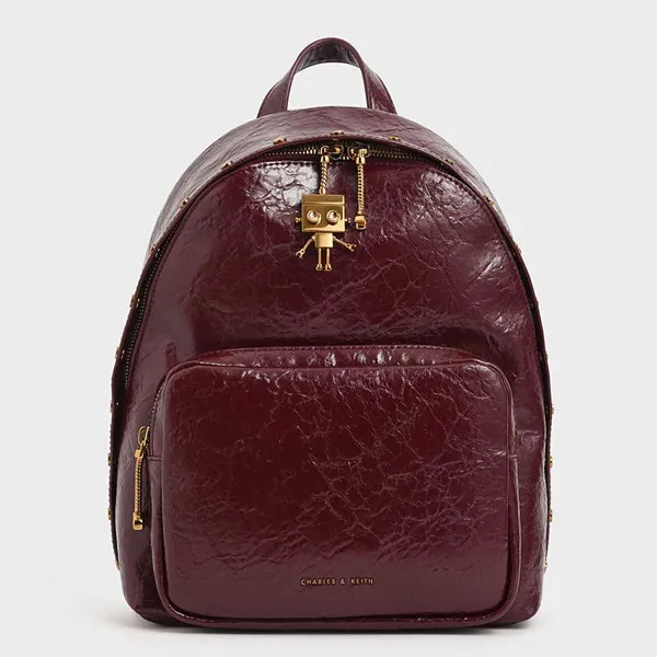 Charles & Keith l&agrave; một trong c&aacute;c h&atilde;ng balo nổi tiếng hiện nay