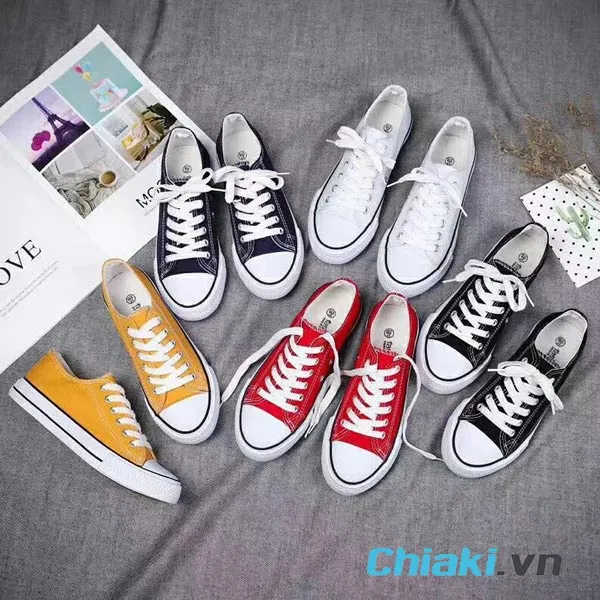 m&agrave;u sắc cũng l&agrave; yếu tố quan trọng trong lựa chọn gi&agrave;y