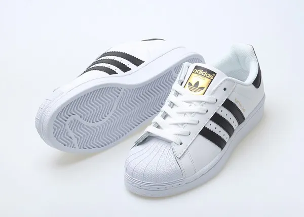gi&agrave;y thể thao nữ hot Adidas Superstar