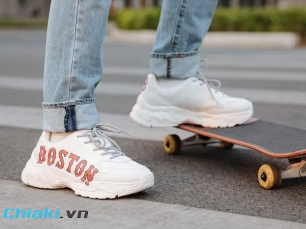 gi&agrave;y mlb boston cho người ch&acirc;n to
