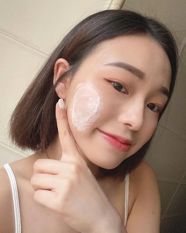 Lựa chọn kem dưỡng trắng da ph&ugrave; hợp với l&agrave;n da bạn