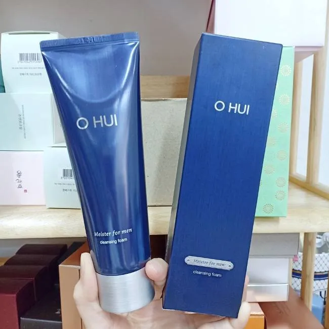 Sữa rửa mặt trắng da cho nam H&agrave;n Quốc Ohui Meister For Men