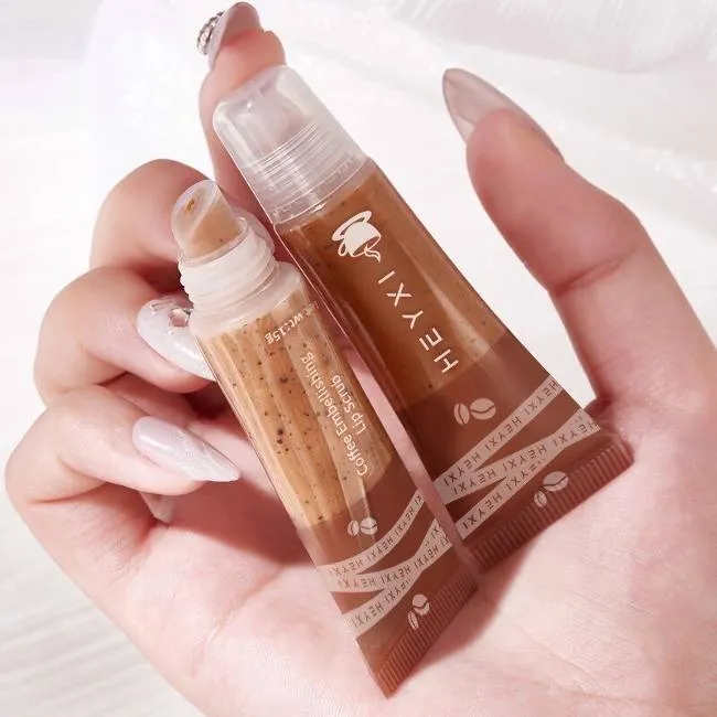 Tẩy tế b&agrave;o chết m&ocirc;i Heyxi Cafe Lip Scrub