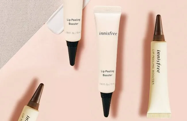 Tẩy tế b&agrave;o chết m&ocirc;i Innisfree Lip Peeling Booster