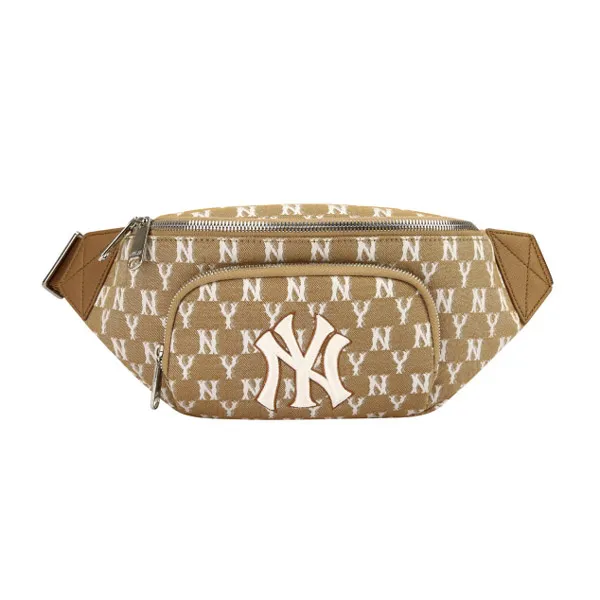 T&uacute;i bao tử MLB Monogram Jacquard Hipsack New York Yankees 32BGCA111-50B c&aacute; t&iacute;nh