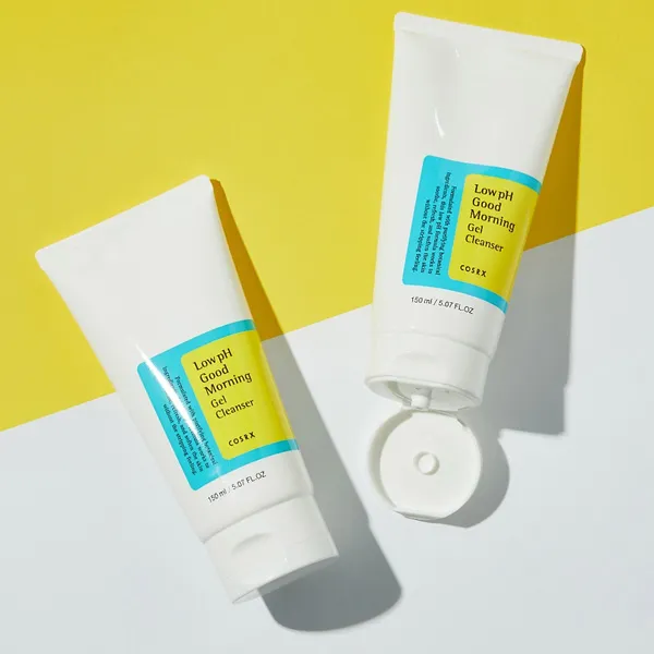 Sữa Rửa Mặt Cosrx Low PH Good Morning Gel Cleanser cho da mụn ẩn