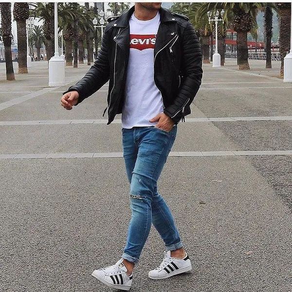 Kết hợp gi&agrave;y Adidas nam c&ugrave;ng &aacute;o bomber