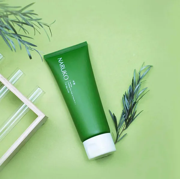 Sữa Rửa Mặt Tr&agrave;m Tr&agrave; trị mụn ẩn Naruko Tea Tree Purifying Clay Mask