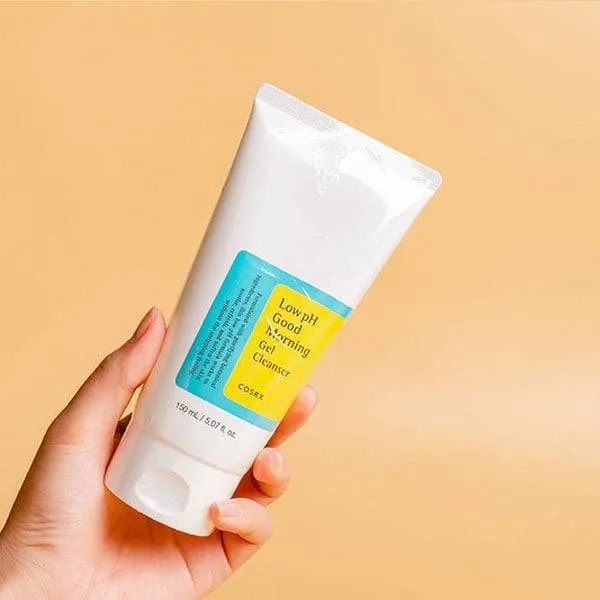 Sữa rửa mặt trị mụn đầu đen cho nữ Cosrx Low PH Good Morning Gel&nbsp;