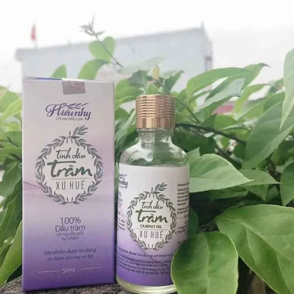 Tinh dầu tr&agrave;m Hiểu Nhi Huế