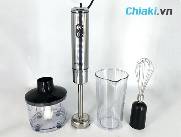 C&aacute;ch đ&aacute;nh trứng bằng m&aacute;y xay sinh tố cầm tay
