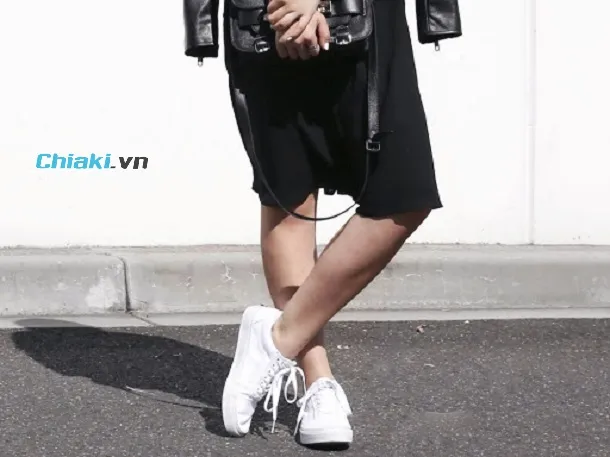 Nike Air Force 1 nam phối c&ugrave;ng quần short