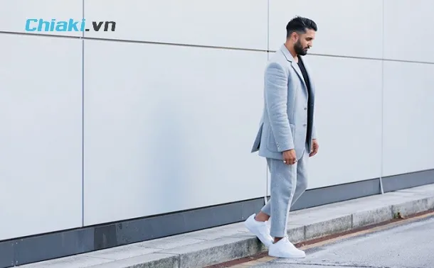 Kết hợp set đồ vest lịch l&atilde;m c&ugrave;ng gi&agrave;y Nike AF1