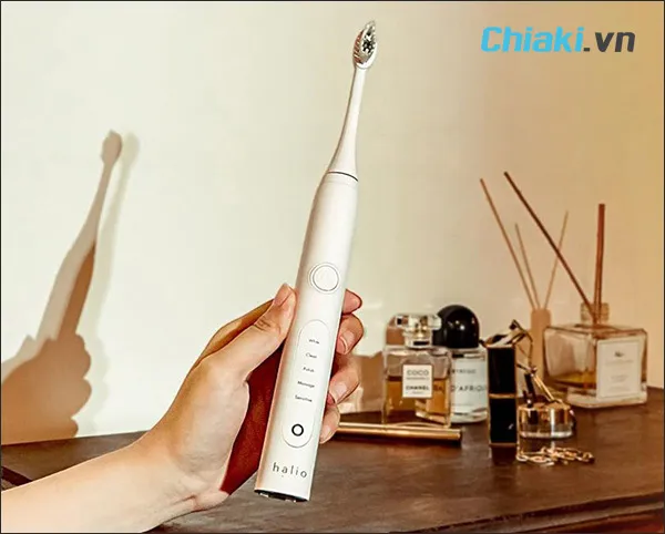 review b&agrave;n chải điện Halio về c&ocirc;ng nghệ