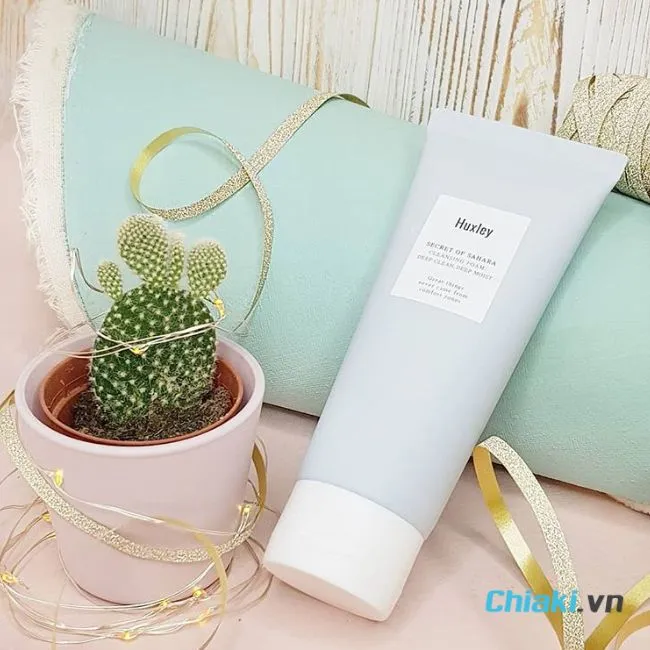 Sữa rửa mặt cho da hỗn hợp nhạy cảm Huxley