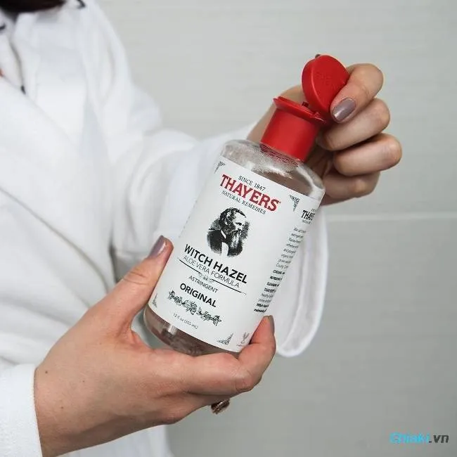 Toner dưỡng trắng cho da nhạy cảm Thayers Alcohol Free