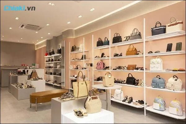 c&aacute;c h&atilde;ng t&uacute;i x&aacute;ch h&agrave;ng hiệu b&igrave;nh d&acirc;n rất được ưa chuộng