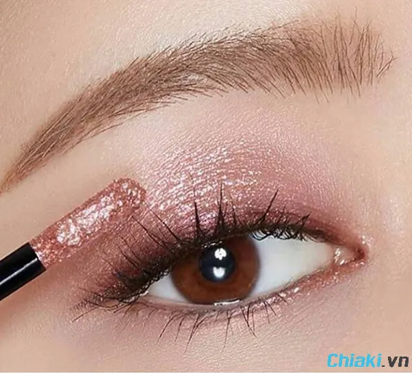 c&aacute;ch trang điểm mắt, c&aacute;ch trang điểm mắt cho người mới bắt đầu, c&aacute;ch trang điểm mắt to tr&ograve;n, c&aacute;ch trang điểm mắt một m&iacute;, c&aacute;ch trang điểm mắt đẹp, c&aacute;ch trang điểm mắt nhẹ nh&agrave;ng, c&aacute;ch trang điểm mắt tự nhi&ecirc;n, c&aacute;ch trang điểm mắt cơ bản, c&aacute;ch trang điểm mắt nhẹ nh&agrave;ng tự nhi&ecirc;n
