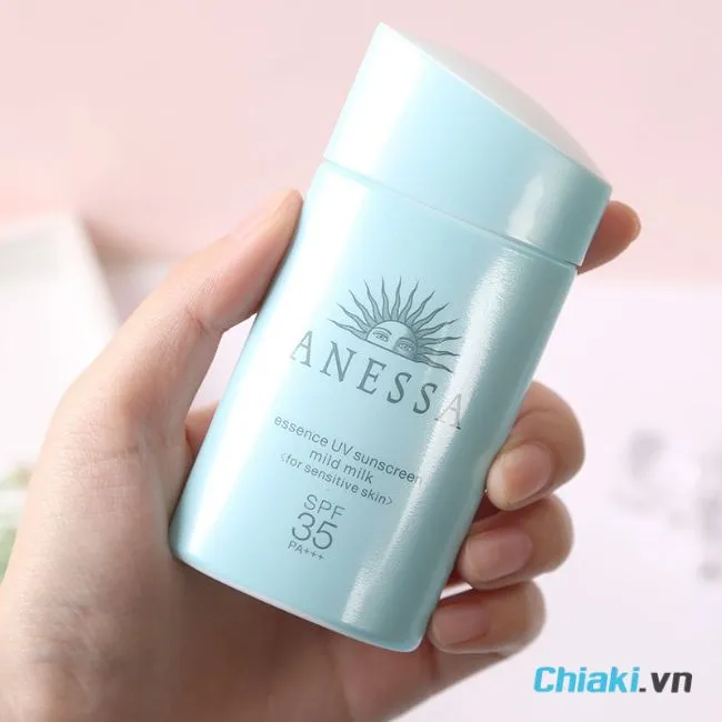 Kem chống nắng Anessa cho da kh&ocirc; nhạy cảm