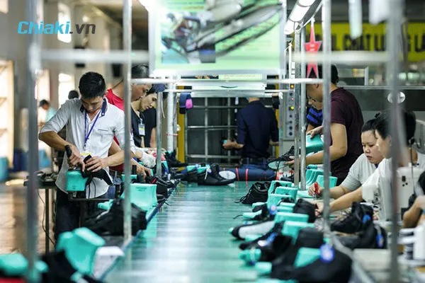 quy tr&igrave;nh sản xuất gi&agrave;y nike tại nh&agrave; m&aacute;y