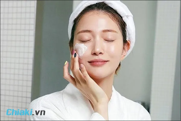 c&aacute;c bước make up c&oacute; kem chống nắng