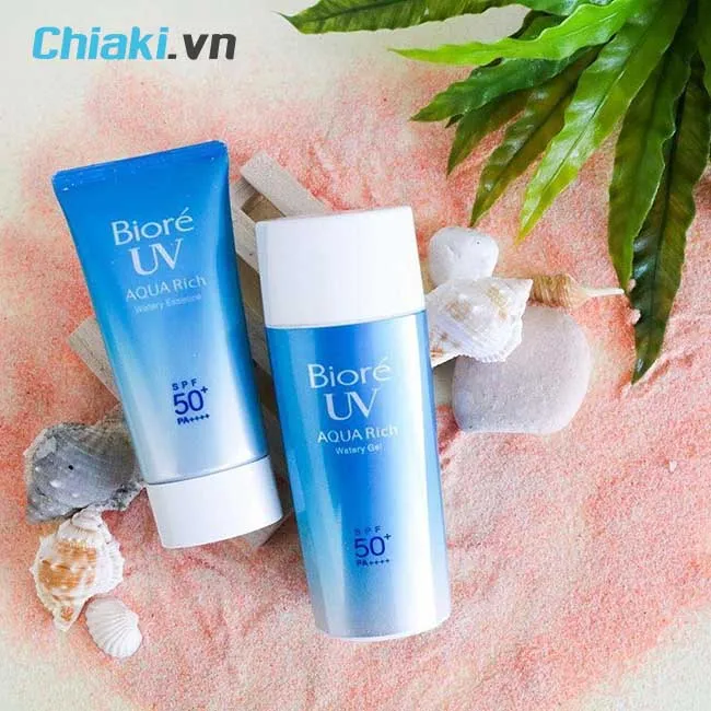 Kem chống nắng c&oacute; dưỡng ẩm Biore UV Aqua Rich SPF 50+