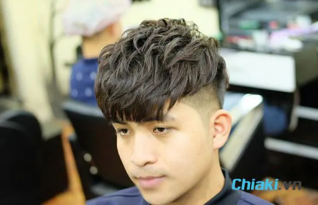 T&oacute;c layer undercut nam