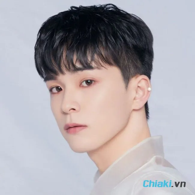 T&oacute;c nam layer m&aacute;i thưa