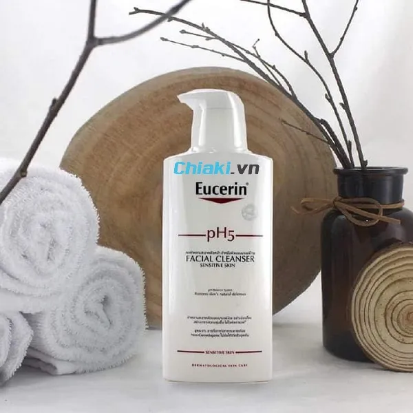 Sữa rửa mặt Eucerin pH5 Washlotion