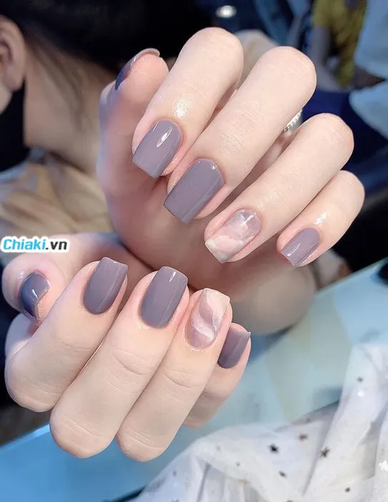 M&agrave;u t&iacute;m đậm (Deep Purple)