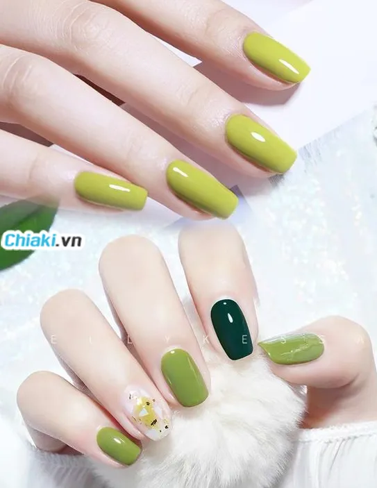 M&agrave;u xanh l&aacute; c&acirc;y (Emerald Green)